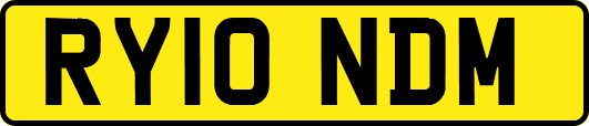 RY10NDM