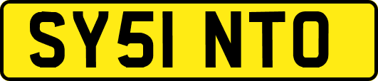 SY51NTO