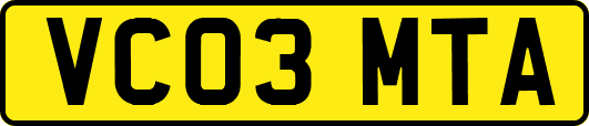 VC03MTA
