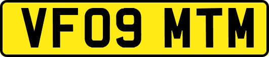 VF09MTM