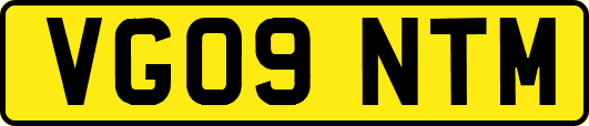 VG09NTM