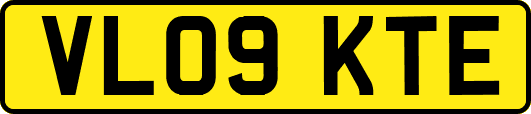 VL09KTE