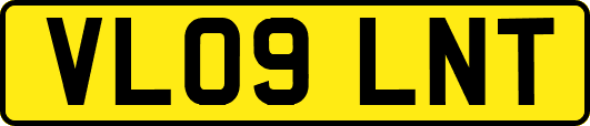 VL09LNT