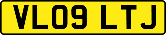 VL09LTJ