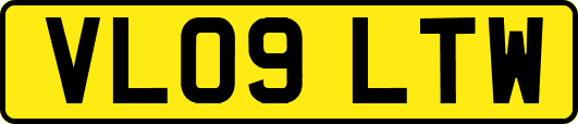 VL09LTW