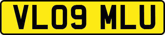 VL09MLU