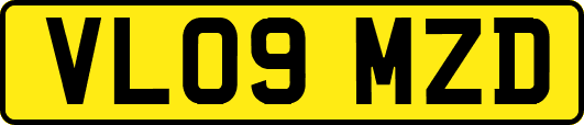 VL09MZD