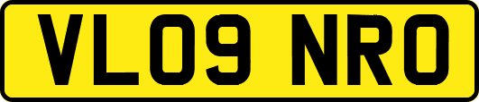 VL09NRO