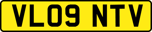 VL09NTV