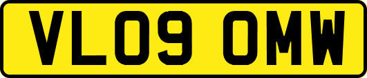 VL09OMW