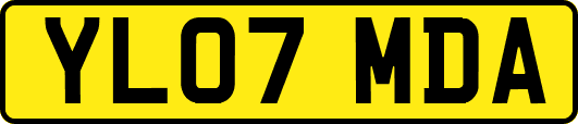 YL07MDA