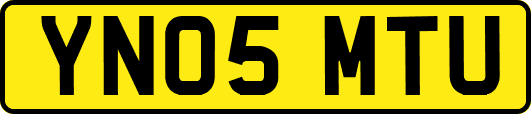 YN05MTU