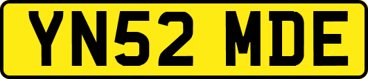 YN52MDE