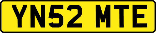 YN52MTE