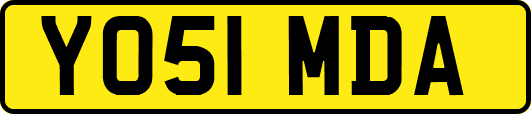 YO51MDA
