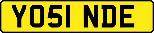 YO51NDE