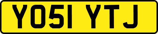 YO51YTJ