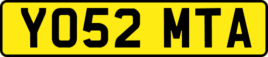 YO52MTA