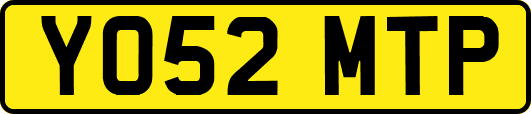 YO52MTP