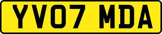 YV07MDA